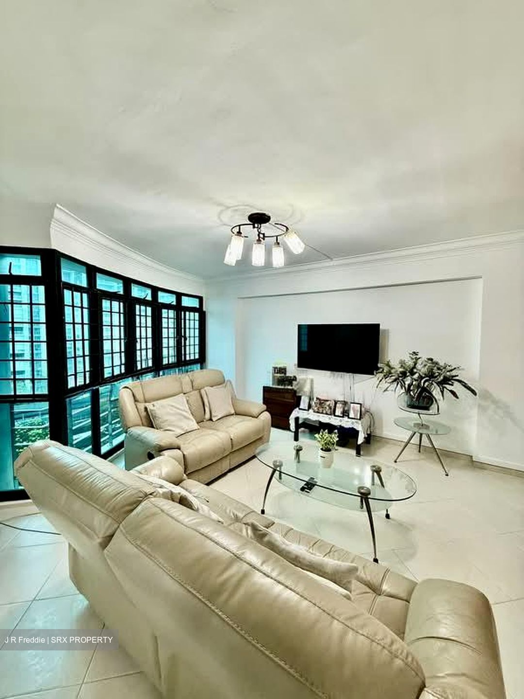 Blk 517E Jurong West Street 52 (Jurong West), HDB 5 Rooms #558912561